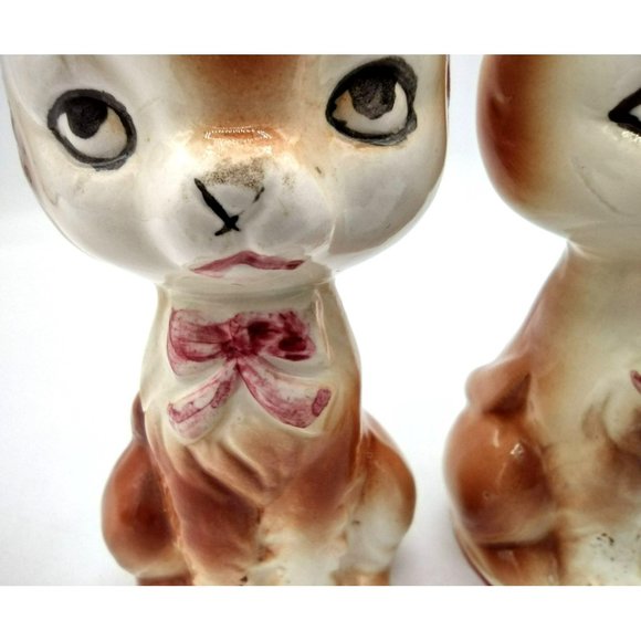 Salt and Pepper Shakers Pretty Cat with Ribbon Vintage Japan 4 Inch Porcelain - Picture 7 of 15